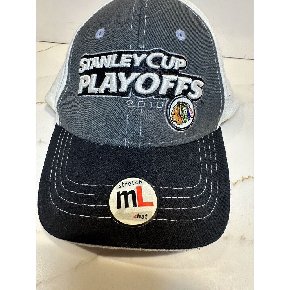 Zephyr Stretch Hat Cap Chicago Blackhawks NHL 2010 Stanley Cup Playoffs Hat M/L